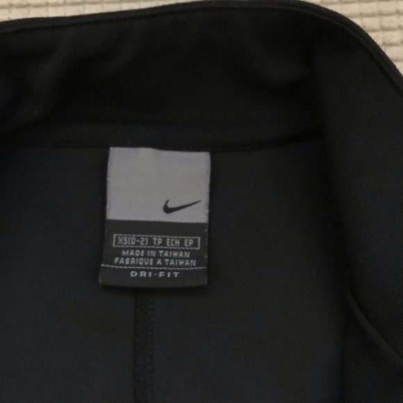 Nike Dri-fit athletic zip up jacket - Picture 5 of 7